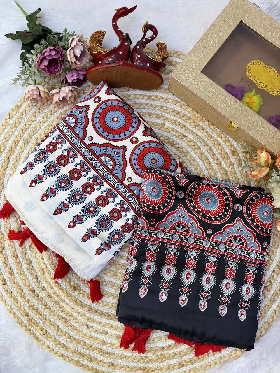 IVORY AJRAKH PRINT MIRROR WORK SAREE