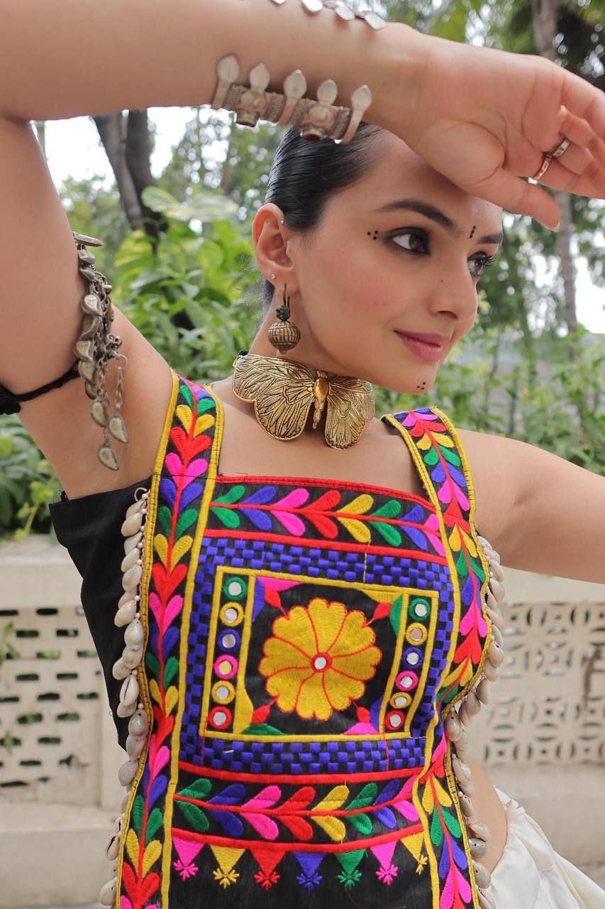 BLACK KUTCHI MIRROR EMBROIDERED SHELL TASSEL BLOUSE