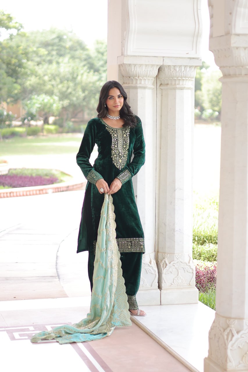 GREEN COLOR VELVET BASE SALWAR KAMEEZ
