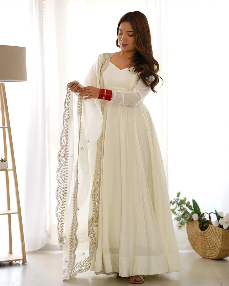 BEAUTIFUL WHITE COLOR PURE CHANDERI SILK THREE PIECE ANARKALI SUIT