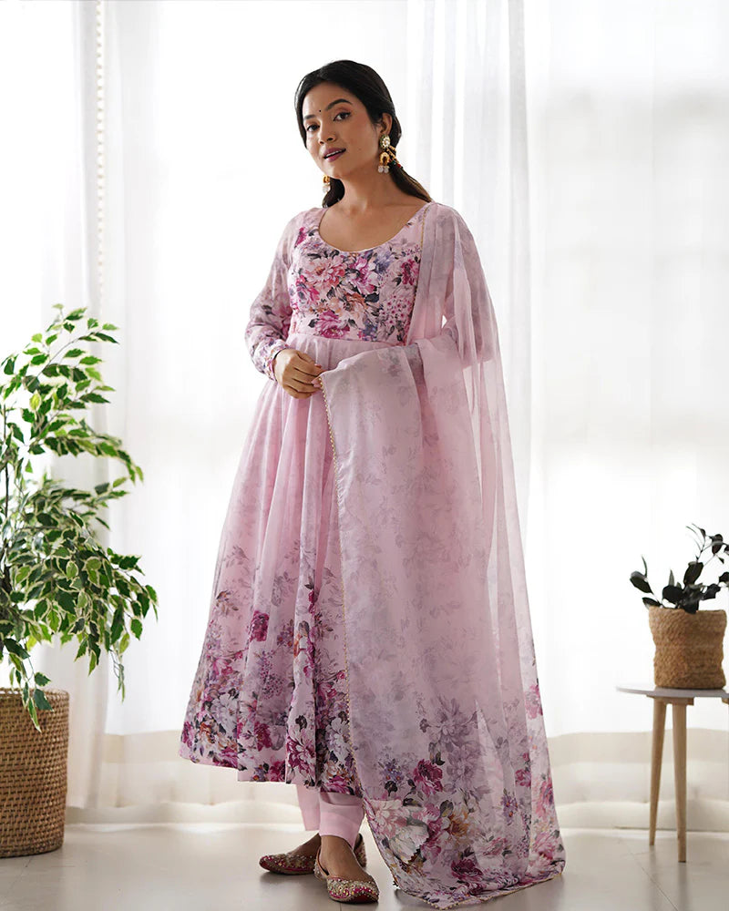 BABY PINK COLOR FLORAL PRINT ORGANZA THREE PIECE ANARKALI SUIT – Cholicart