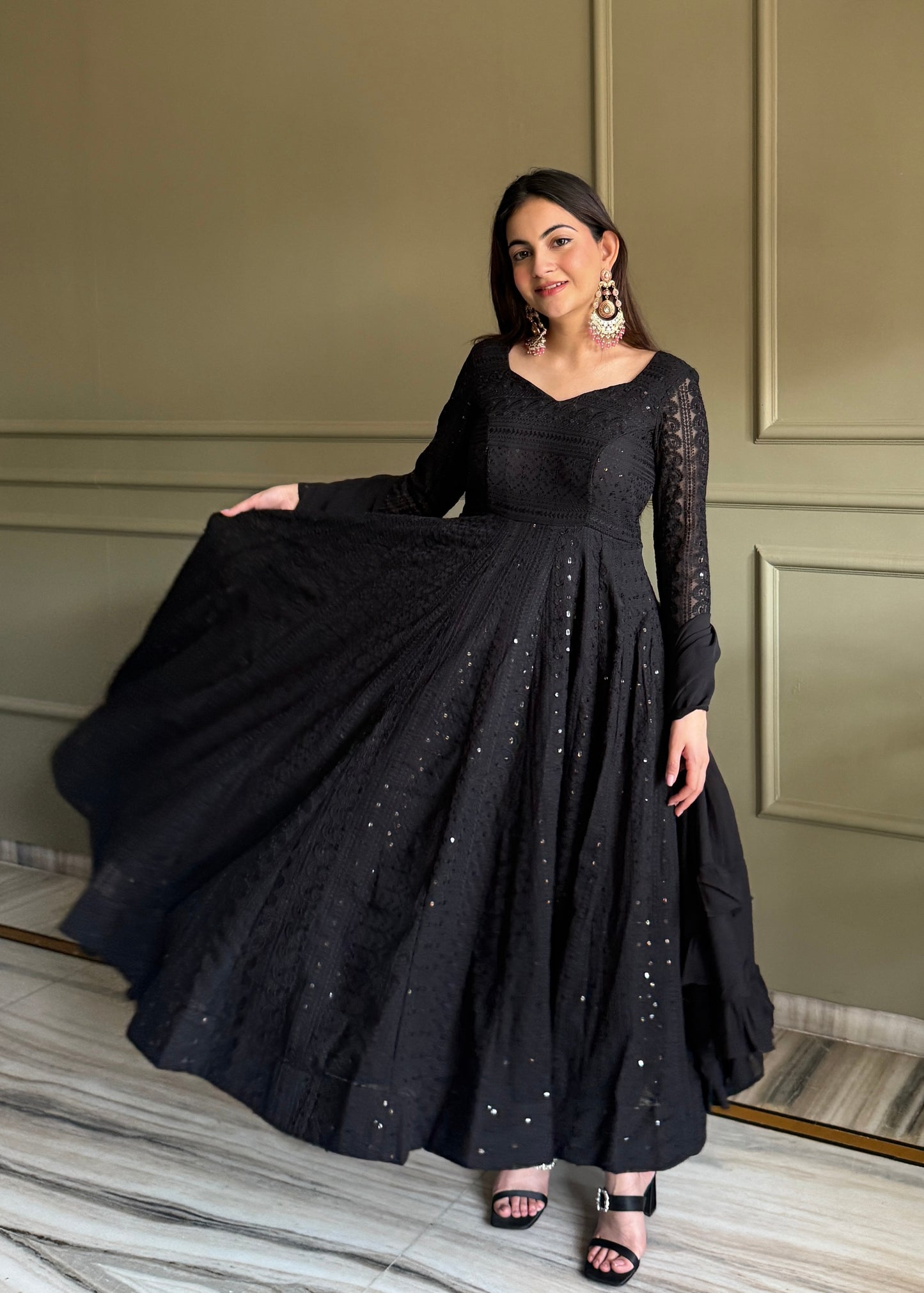 ROYAL BLACK LUCKNOWI GEORGETTE ANARKALI GOWN SET