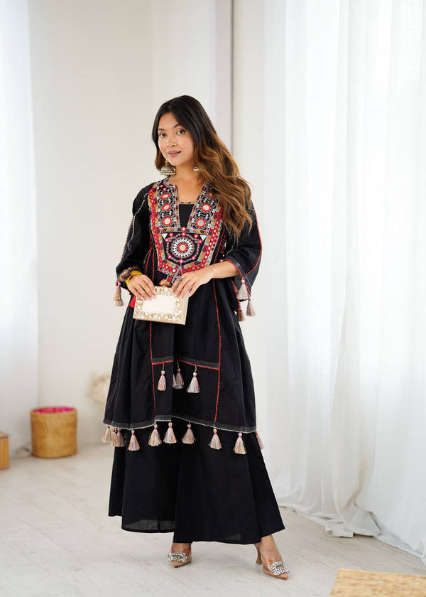 BLACK COLOR PREMIUM KHADI COTTON DESIGNER LOOK CO-ORD SET