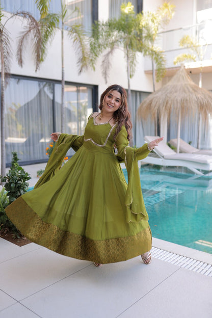 GREEN COLOR MUL CHANDERI FABRIC BASE ANARKALI SUIT SET OF 3