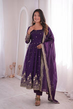 TRENDING EMBROIDERED DESIGNER ANARKALI SUIT SET