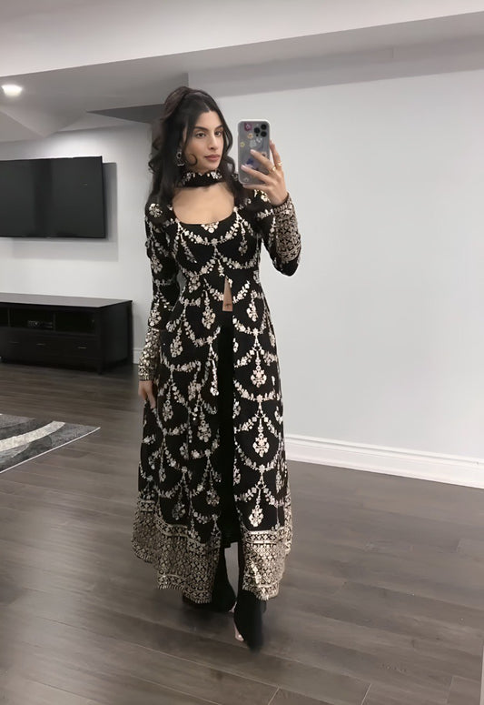 STUNNING FOX GEORGETTE SALWAR SUIT