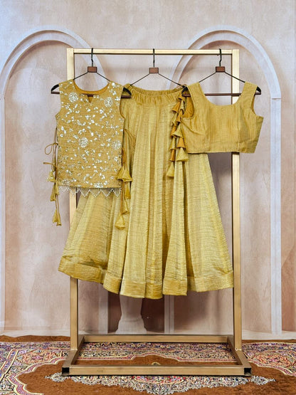 YELLOW GOLD COLOR EMBELLISHED EMBROIDERED LEHENGA CHOLI SET
