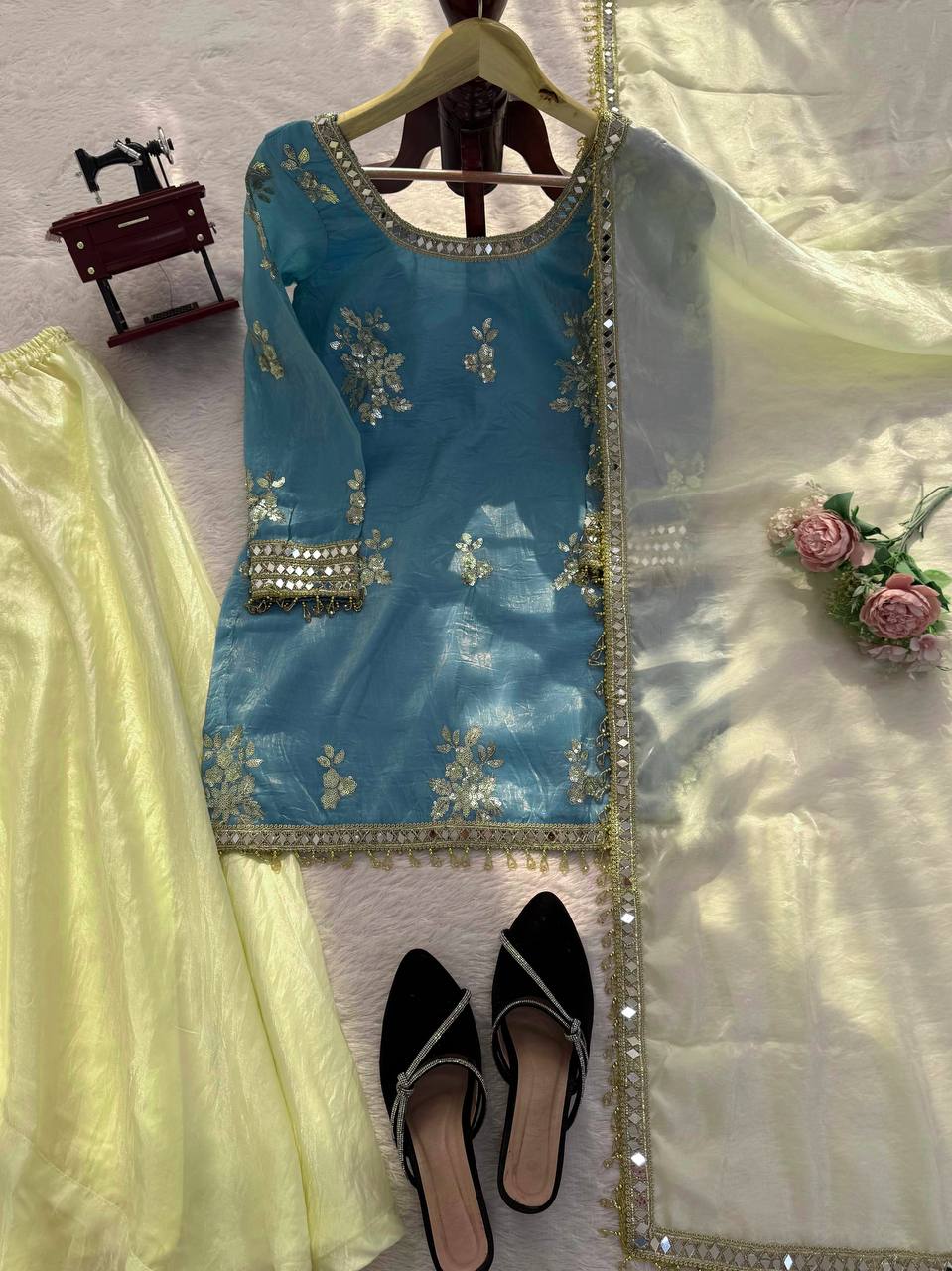 GLORIOUS FANDY SILK BASE PLAZZO SUIT SET OF 3