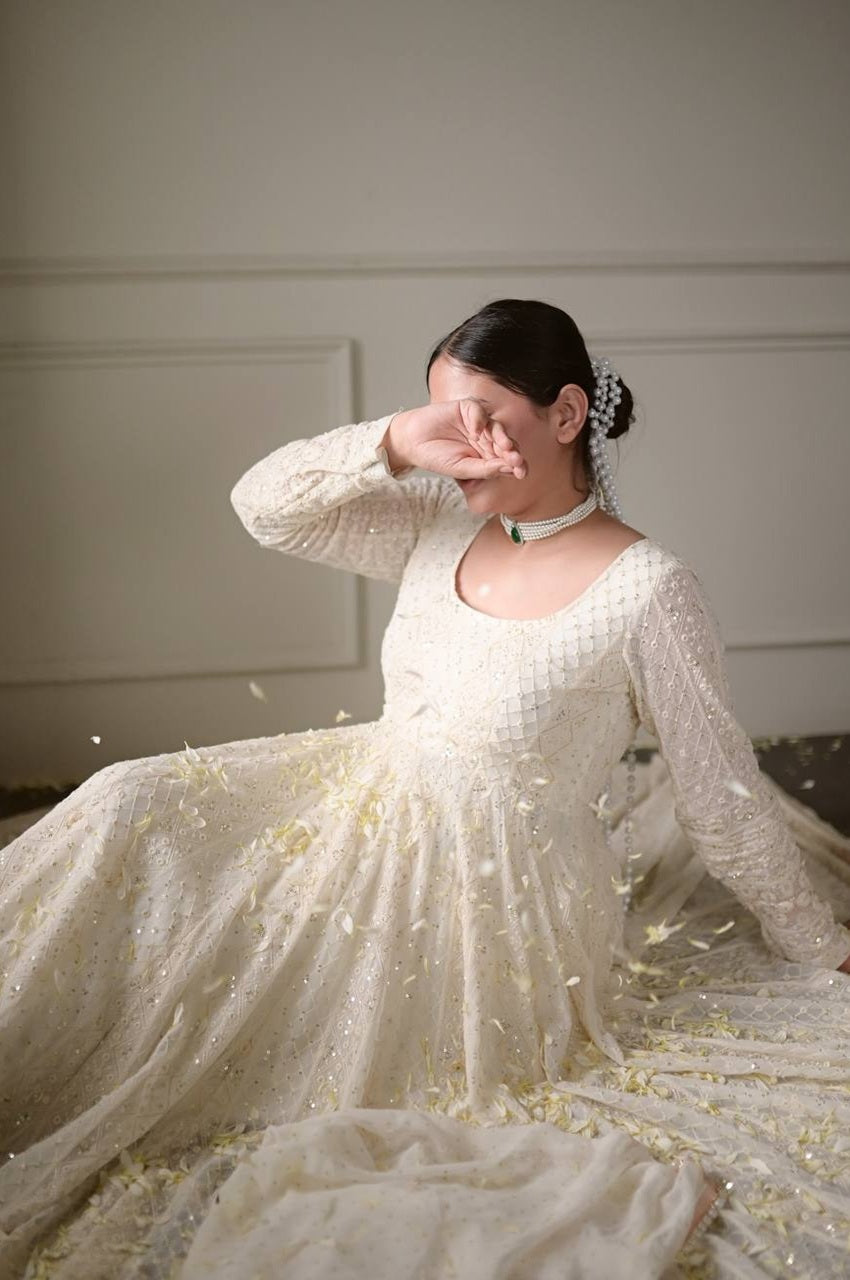 OFF WHITE LUCKNOWI SPECIAL READYMADE ANARKALI SUIT SET