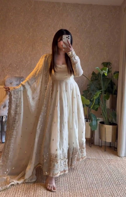 OFF WHITE COLOR DESIGNER GOWN SET WITH DUPATTA & PANT