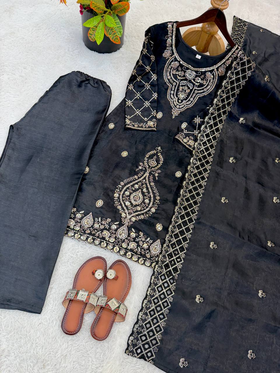PREMIUM BLACK COLOR HANDWORK & EMBROIDERED WORK PLAZZO SUIT SET