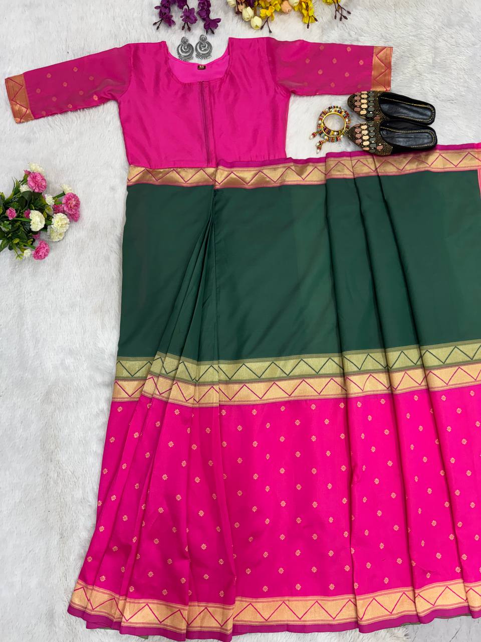 MOST TRENDING DUAL TONE MYSORE SILK ZIP & GO GOWN SAREE