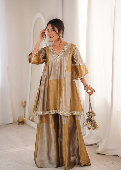 QUEEN STYLE EMBROIDERED MIRROR WORK OUTFIT WITH MATCHING BATWA