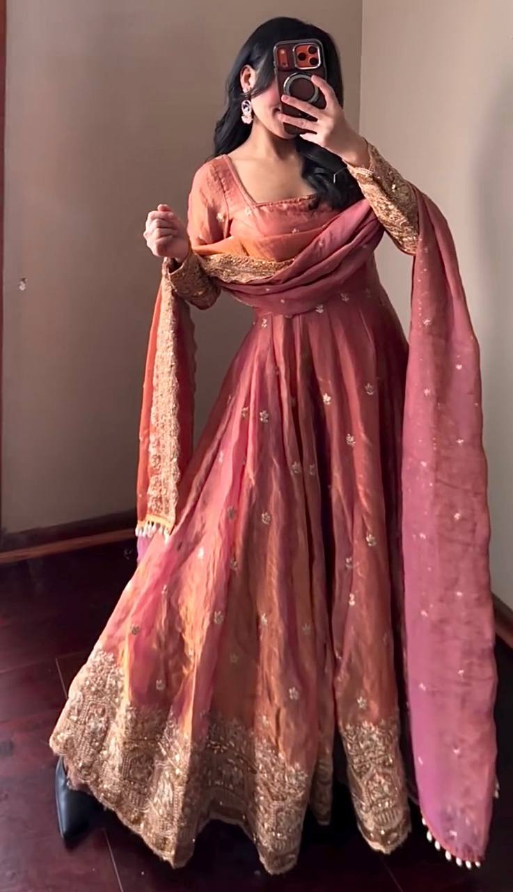 DUSKY ROSE COLOR DESIGNER GOWN SET WITH DUPATTA & PANT