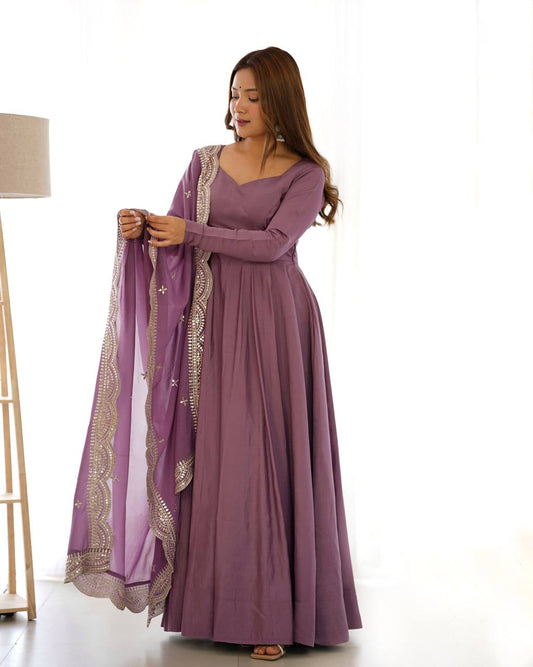 BEAUTIFUL ONION COLOR PURE CHANDERI SILK THREE PIECE ANARKALI SUIT