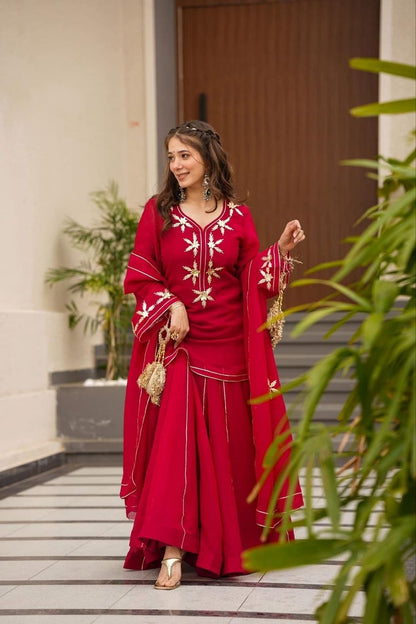 RED COLOR HEAVENLY CHARKHI GOTA KURTA SET