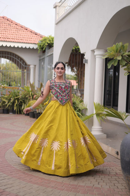 NAVRATRI SPECIAL PARROT GREEN KUTCHI GAMTHI WITH MIRROR WORK & COCONUT GOTA WORK LEHENGA CHOLI