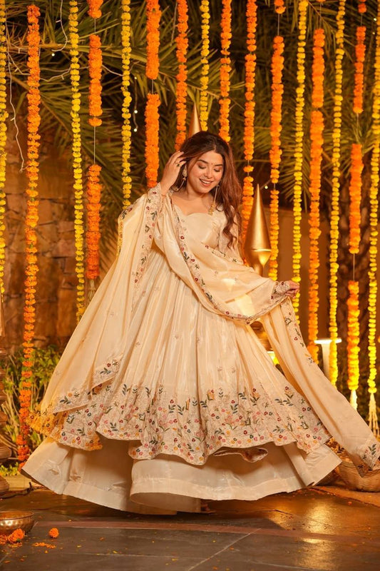 OFF WHITE MASTANI FLORAL ANARKALI SUIT SET OF 3