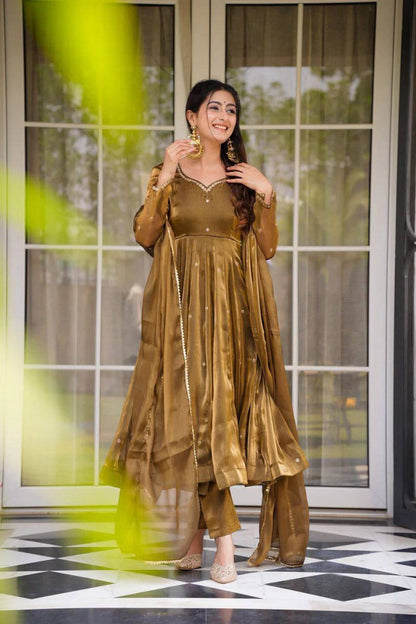 RUSTIC GOLD DESIGNER GOWN FOR WEDDING SEASON