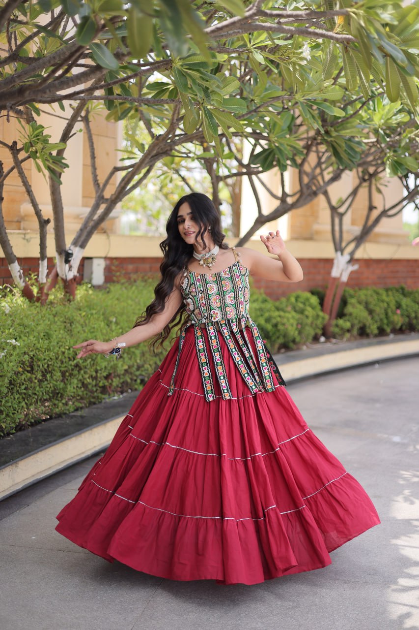 DESIGNER MAROON KORA COTTON KUTCHI EMBROIDERED PATCHWORK NAVRATRI LEHENGA CHOLI