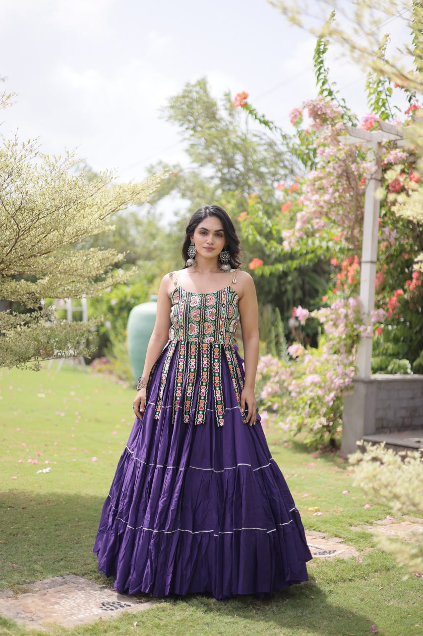 DESIGNER PURPLE KORA COTTON KUTCHI EMBROIDERED PATCHWORK NAVRATRI LEHENGA CHOLI