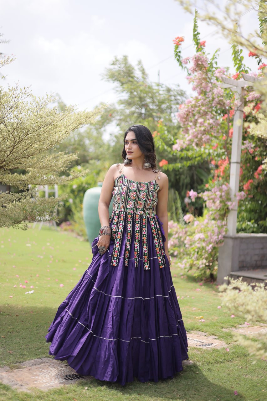DESIGNER PURPLE KORA COTTON KUTCHI EMBROIDERED PATCHWORK NAVRATRI LEHENGA CHOLI