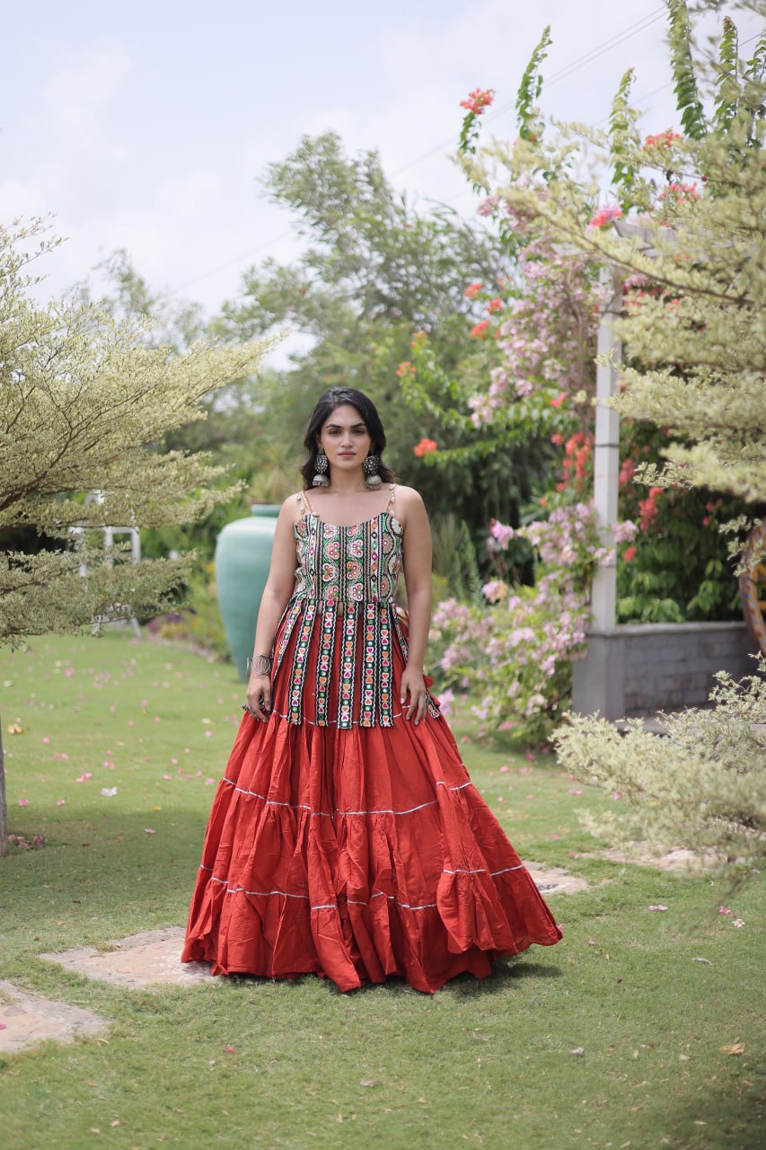 DESIGNER RED KORA COTTON KUTCHI EMBROIDERED PATCHWORK NAVRATRI LEHENGA CHOLI