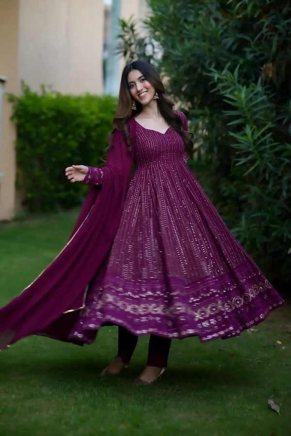 NAVYA PURPLE EMBROIDERED SUIT SET