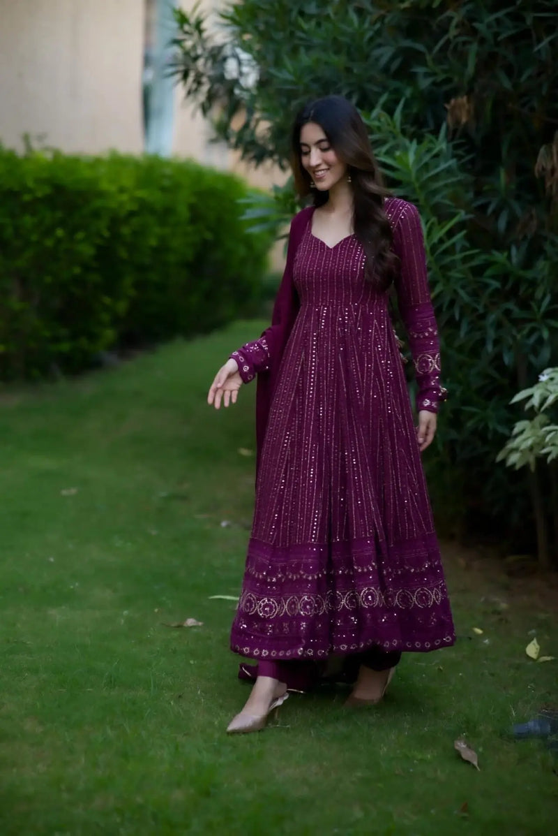 NAVYA PURPLE EMBROIDERED SUIT SET