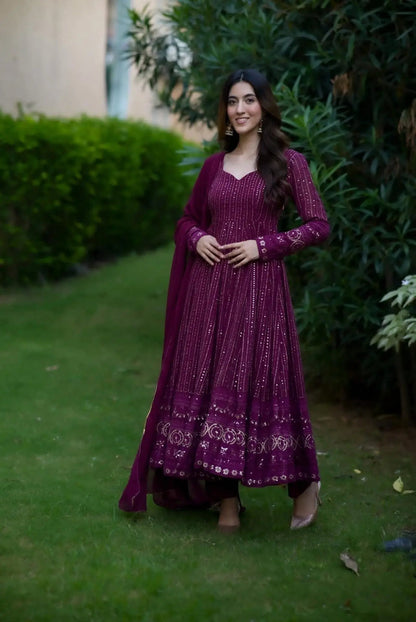 NAVYA PURPLE EMBROIDERED SUIT SET