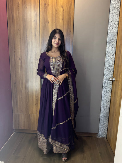 VISHWA PANDYA IN PURPLE COLOR FAUX BLOOMING RICH SEQUENCE EMBROIDERED GOWN