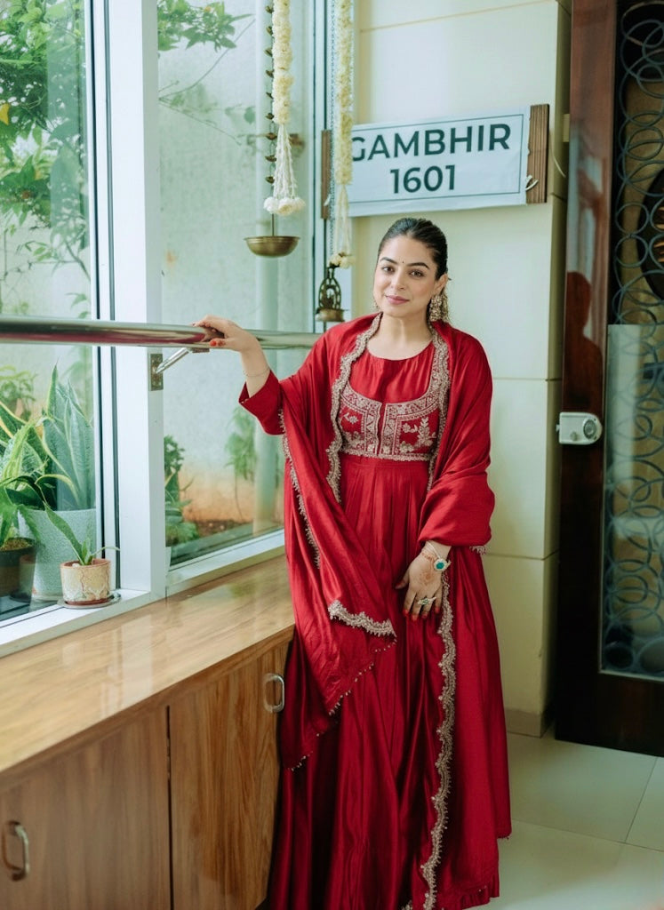 RED COLOR SILK BASE EMBROIDERED WORK ANARKALI SUIT SET OF 3