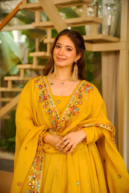 MINAXI FESTIVE SPECIAL YELLOW FLARED ANARKALI SUIT SET