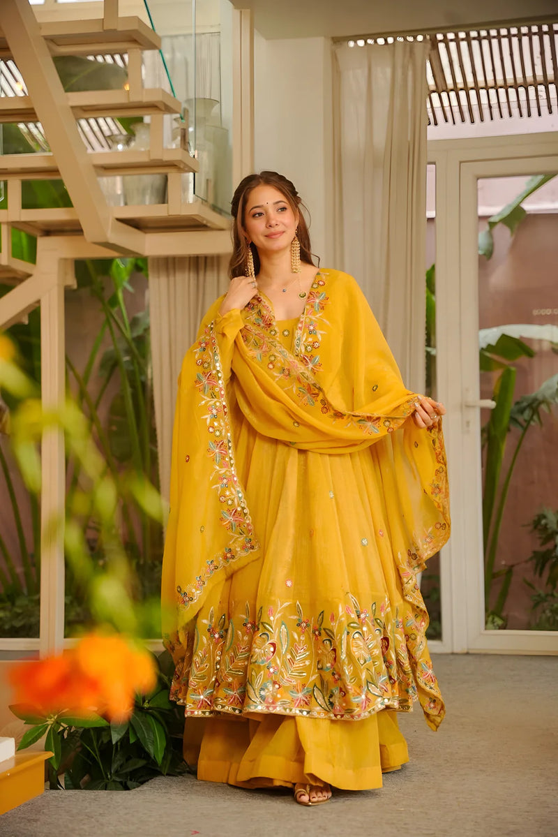 MINAXI FESTIVE SPECIAL YELLOW FLARED ANARKALI SUIT SET