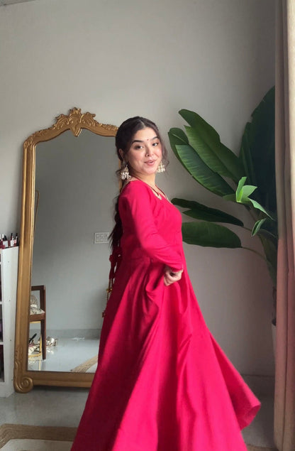 PINK COLOR FESTIVE SPECIAL ANARKALI SUIT SET