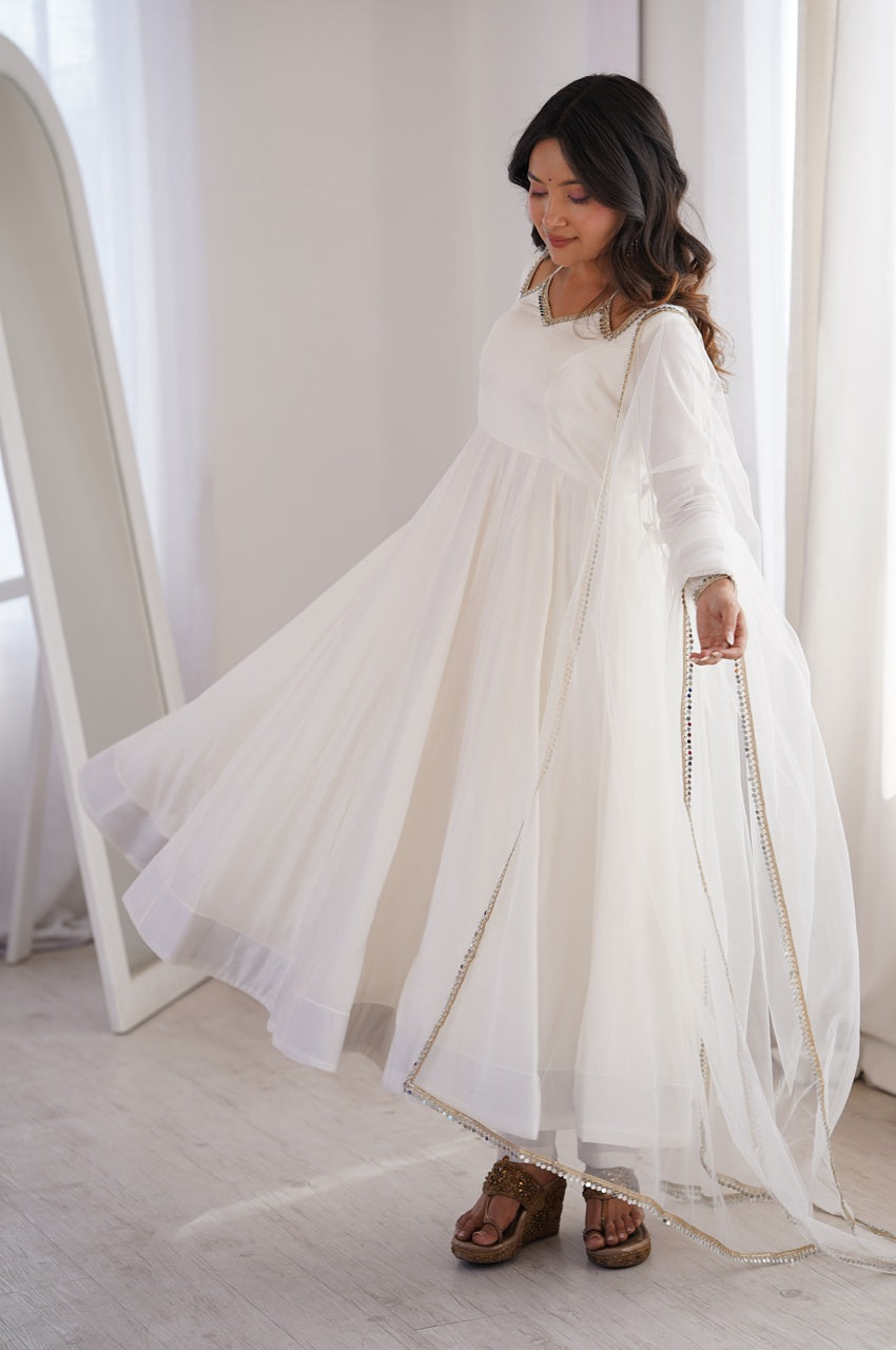 WHITE COLOR FESTIVE ANARKALI SUIT SET OF 3