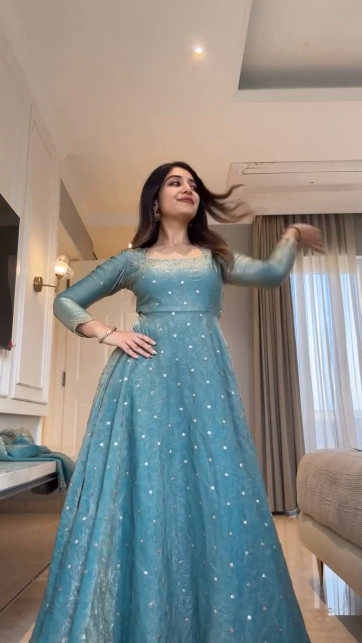 ELEGANT FENDY SILK EMBROIDERED SEQUENCE WORK ANARKALI SUIT SET