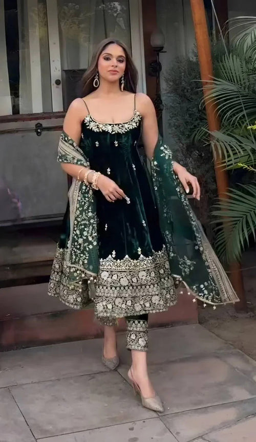 AFSANA EMERALD PREMIUM GREEN ANARKALI SET