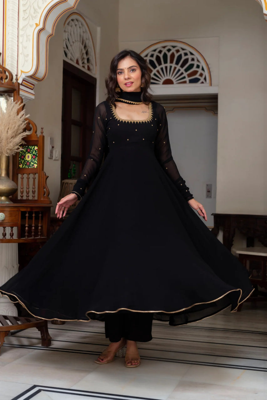 GRACEFUL GEORGETTE SUIT SET WITH DUPATTA